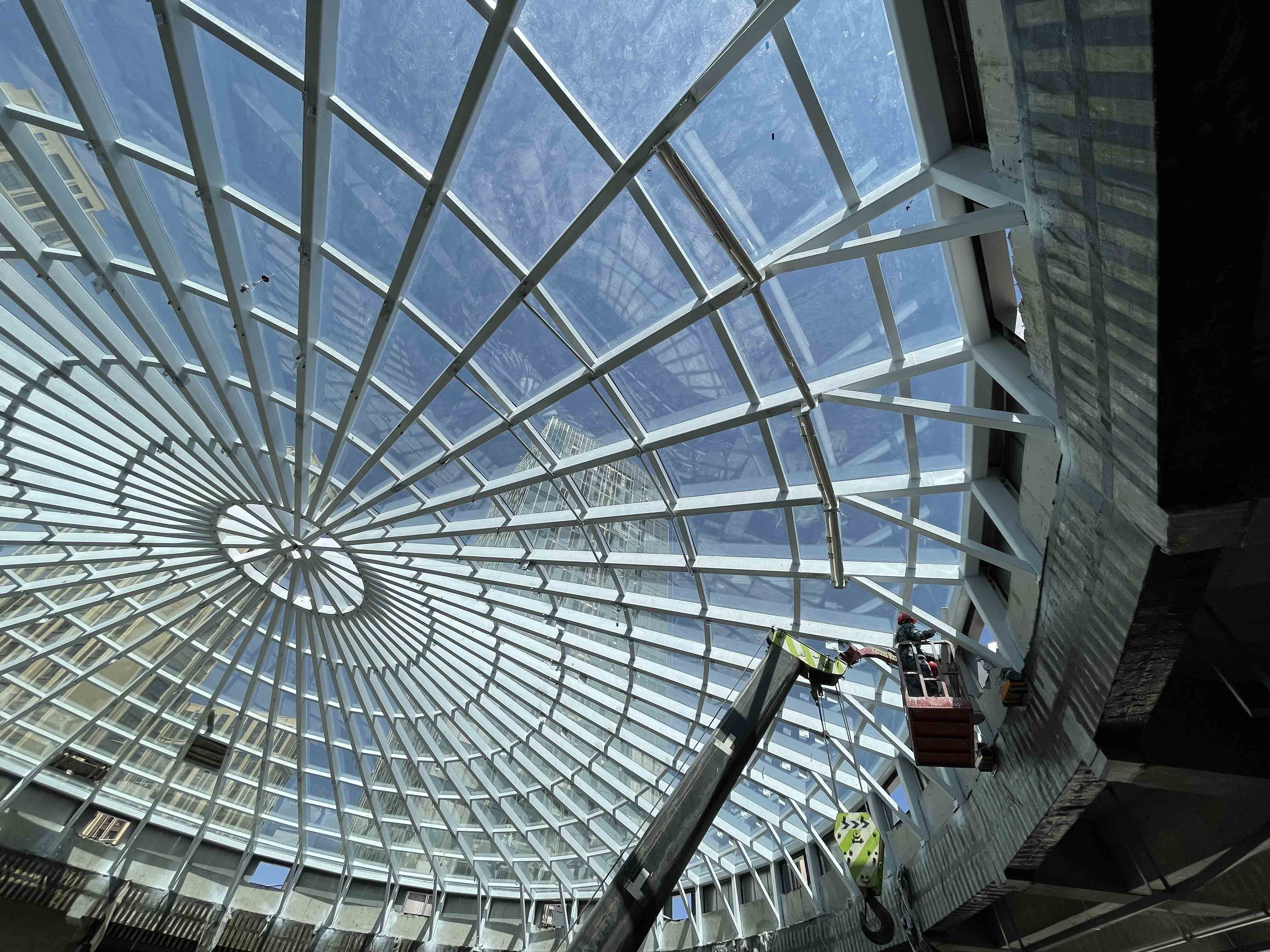 希旭智能内蒙古维多利摩尔城采光顶工程