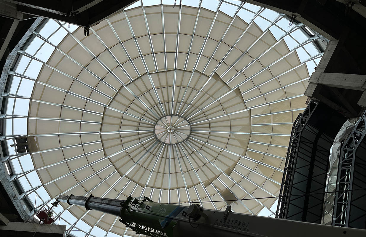 希旭智能内蒙古赤峰《维多利摩尔城》采光顶工程