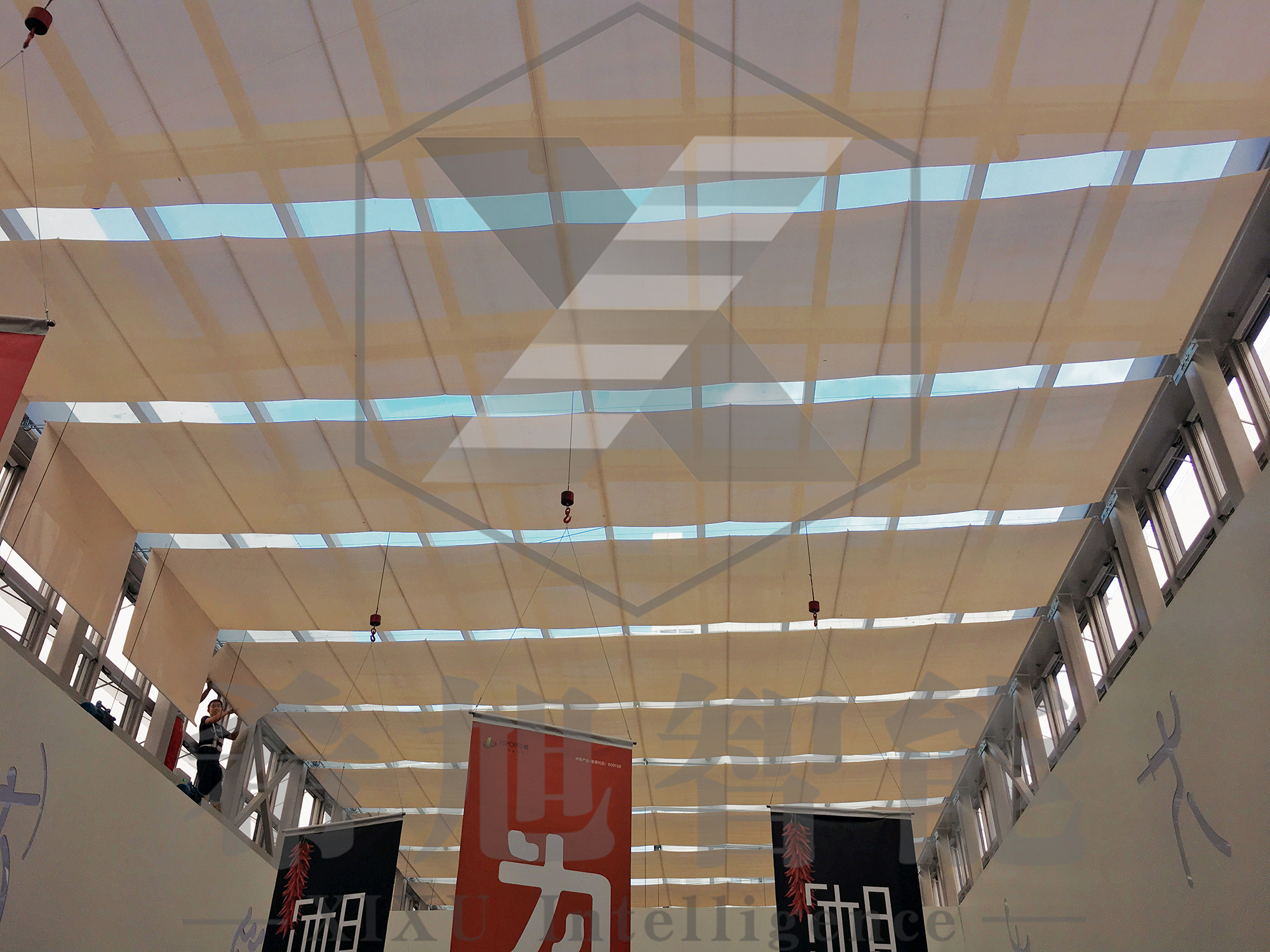 希旭智能浙江宁波宁波中体sports城采光顶工程