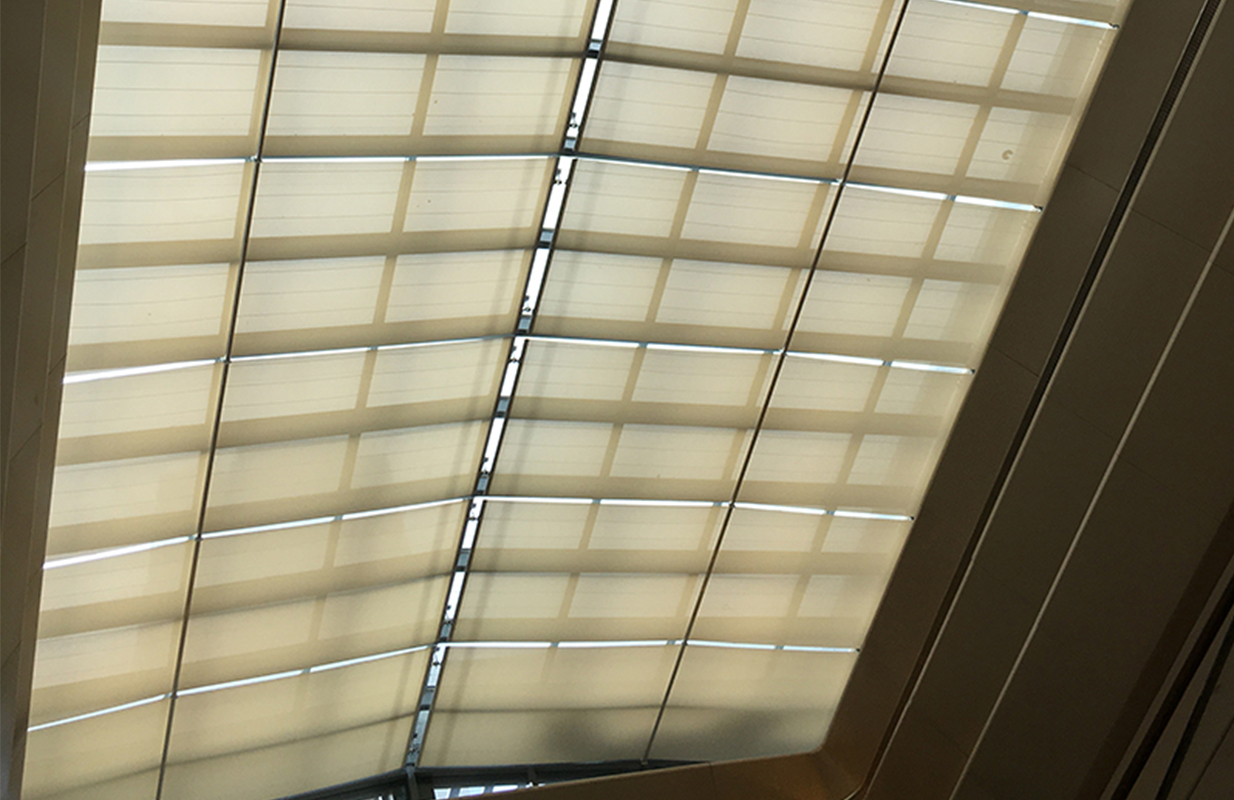 希旭智能青山湖科技城站公共配套项目裙房采光顶遮阳工程（FSS）