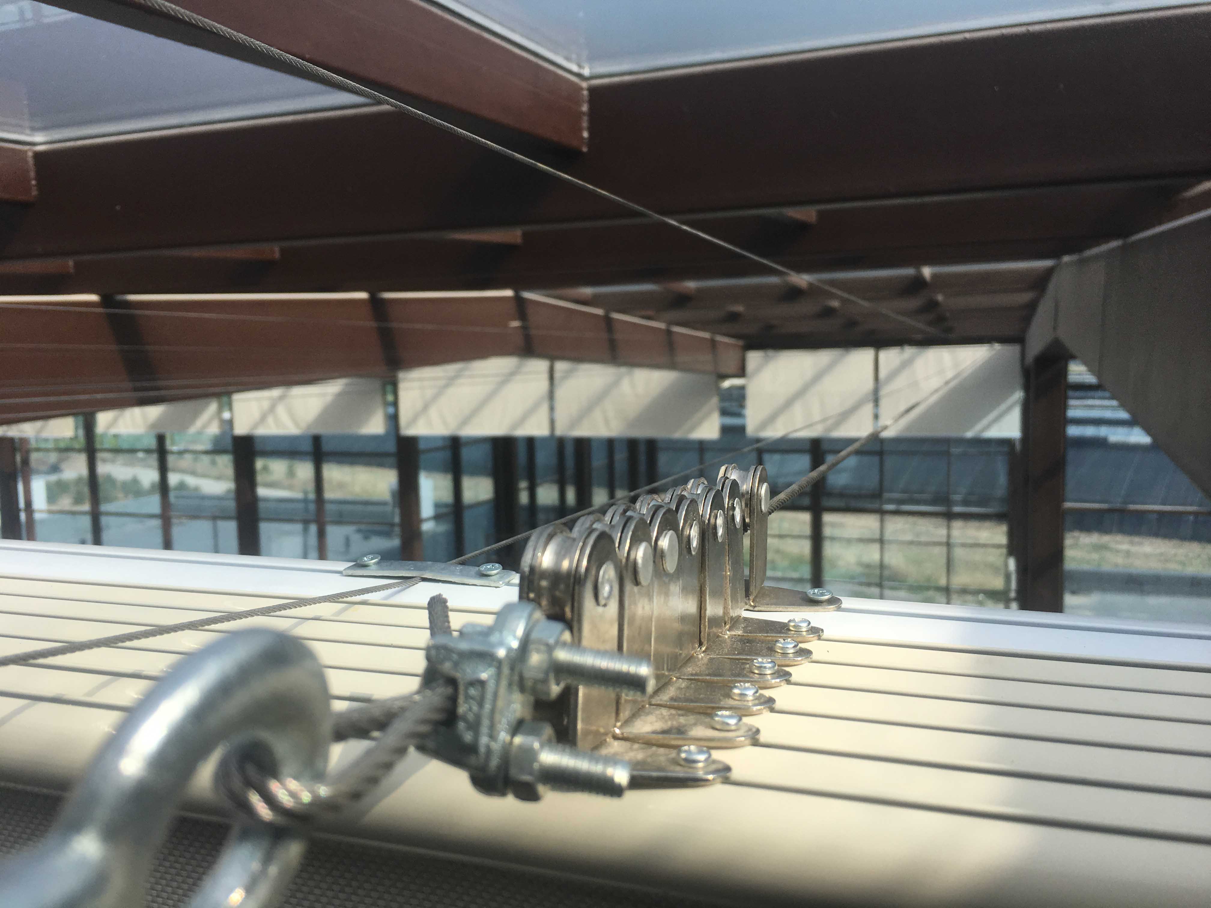 FCS折叠式天棚帘