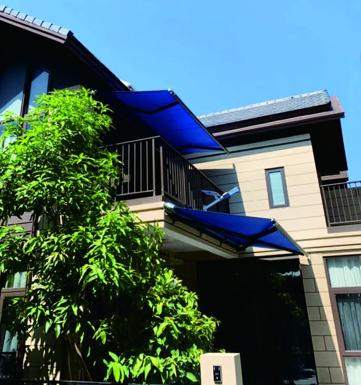 S-1700半盒式智能遮阳篷案例